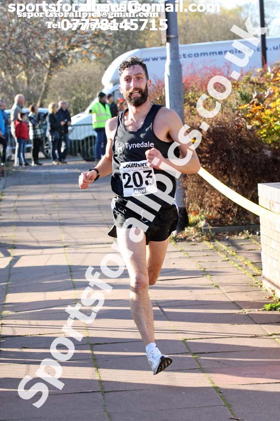 Brampton to Carlisle 10 Mile Road Race. Photo:  David T. Hewitson/Sports for All Pics